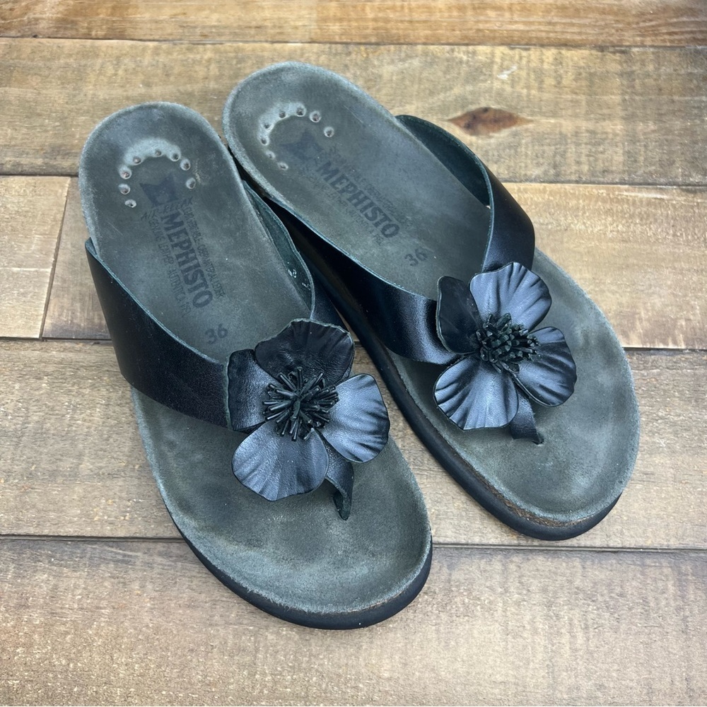 Mephisto Leather Violette Flower Sandals in Black Sz 36